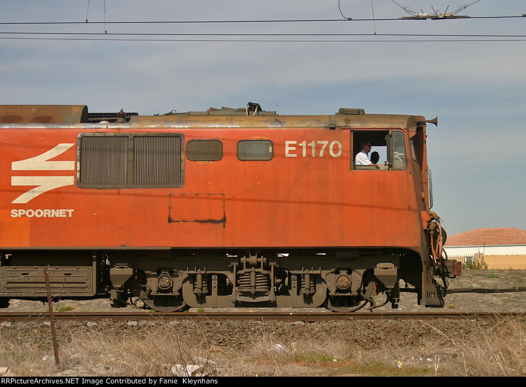 E1170
